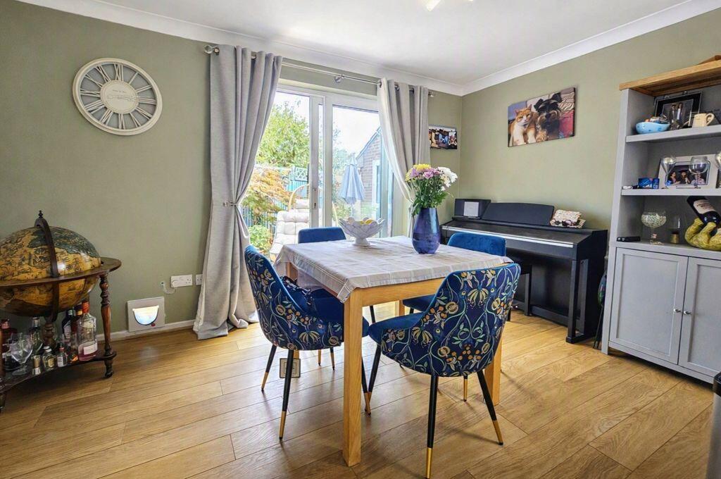 House in Portsmouth - View 3