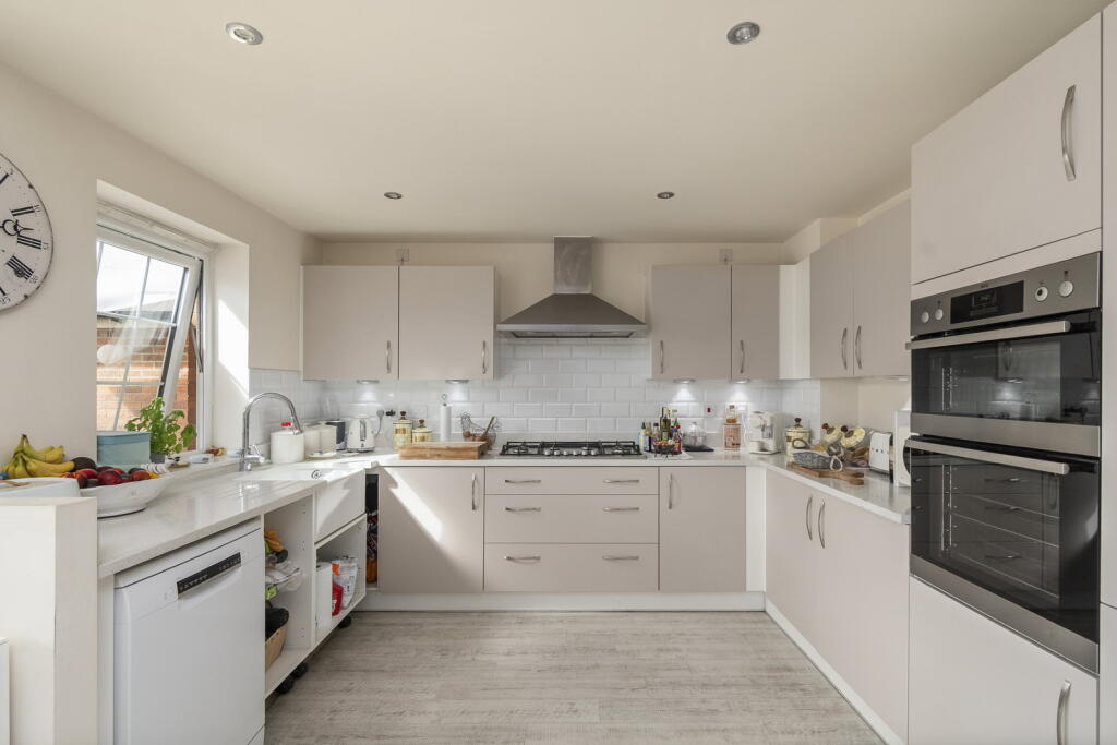 House in Stevenage - View 3