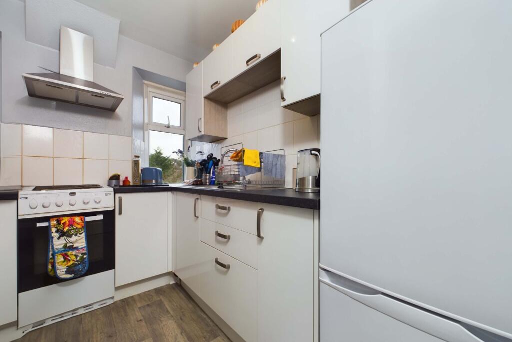 Apartment in Torquay - View 4