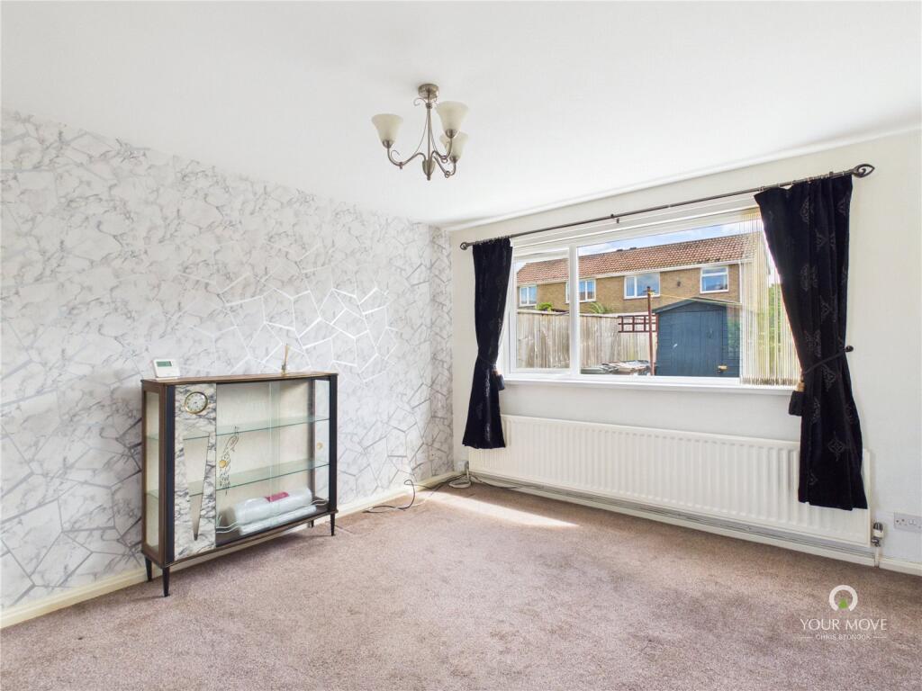 Apartment in North Tyneside, North East - View 3