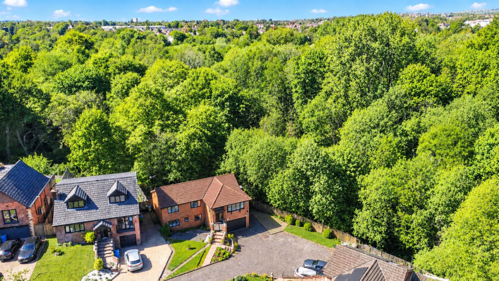Main image of property: Foot Wood Crescent, Shawclough, Rochdale