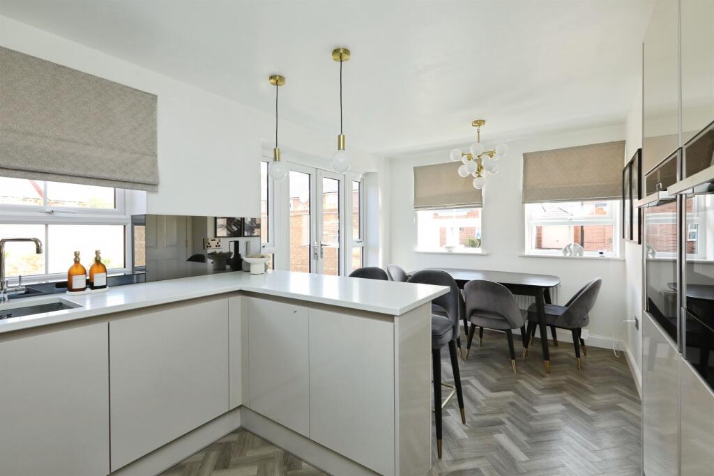 House in Sheffield - View 4