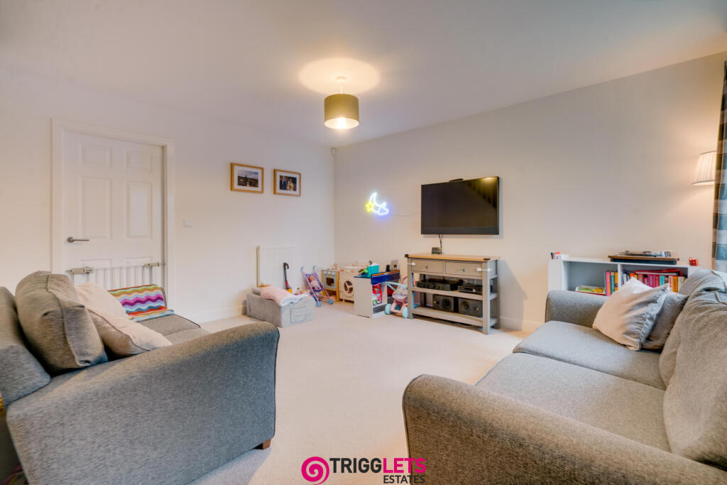 Aldwark Close, Thorpe Hesley, Rotherham, S61 - View 4