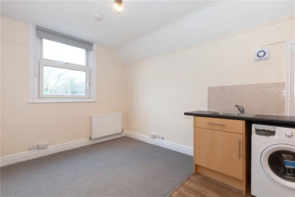 Apartment in Oxford, East Oxford - View 4