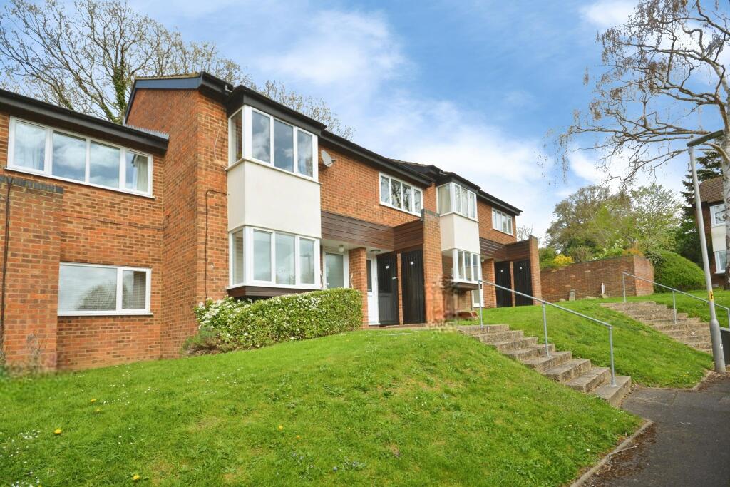 Lane End, Hatfield, AL10, Hatfield