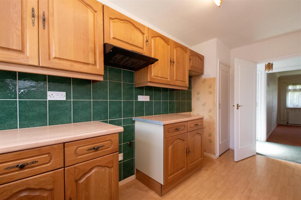 Charles Road, St. Leonards-On-Sea photo 4