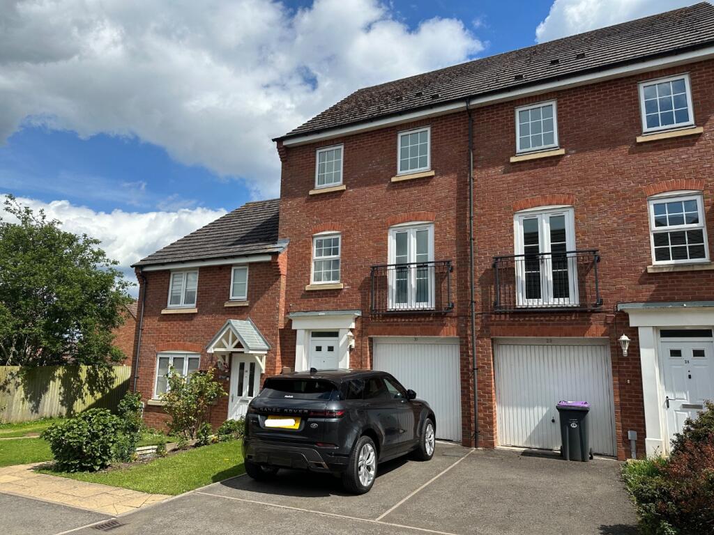3-bed terraced on Elmwood Road, Arleston, Telford, Shropshire, TF1 2NT, £225,000