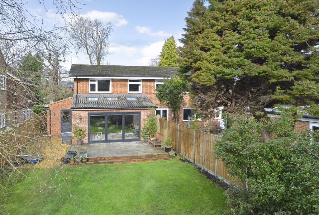 House in Waverley, Cranleigh - View 2