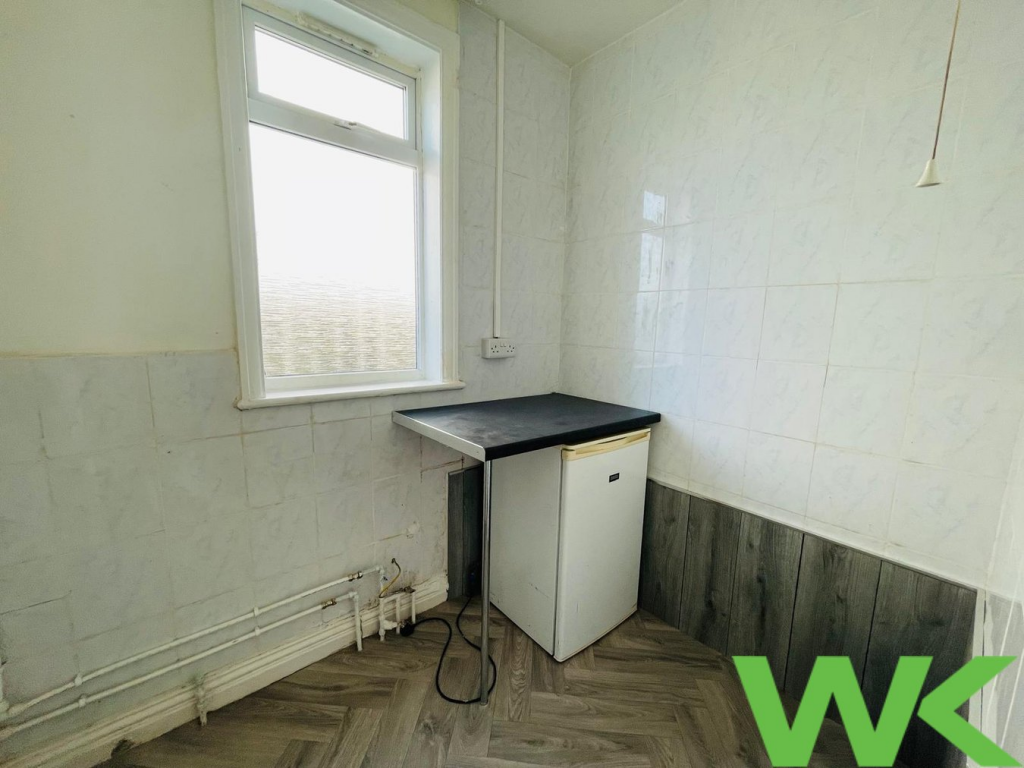 Coles Lane, West Bromwich, B71 - View 4