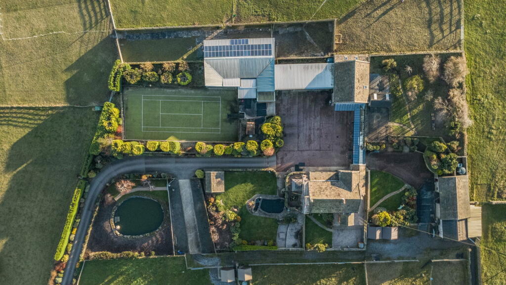 Australia Farm, Holmfirth, HD9 - View 4