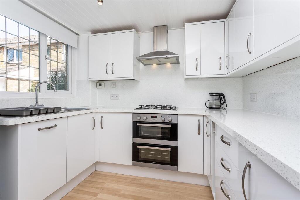 Main image of property: Pettiward Close, Putney SW15