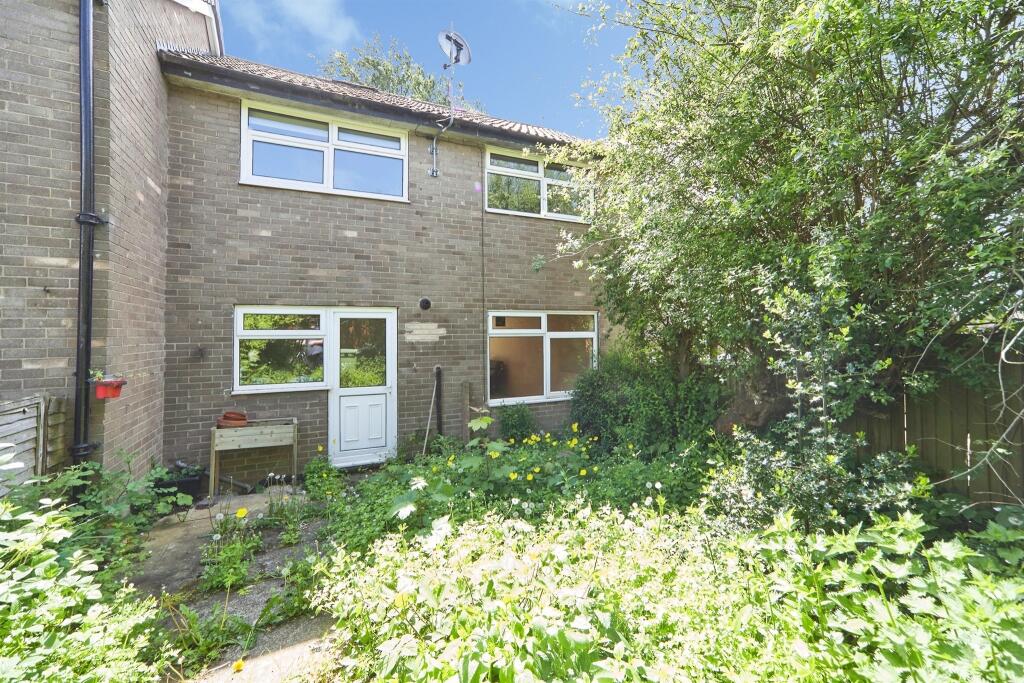 Main image of property: Chandos Fold, Leeds