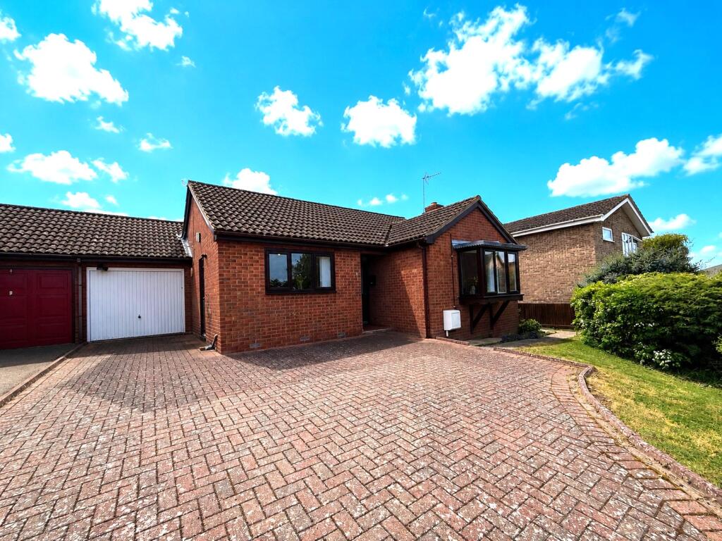 2-bed house on Silver Street, Witcham, Ely, Cambridgeshire, £279,950