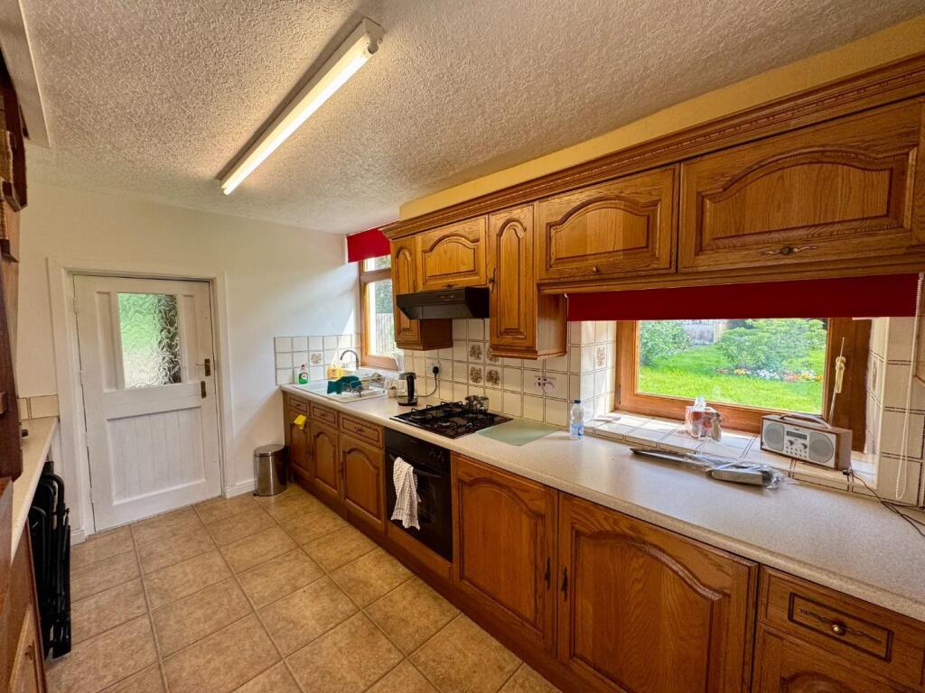 Green Terrace, Worsthorne-With-Hurstwood - View 4