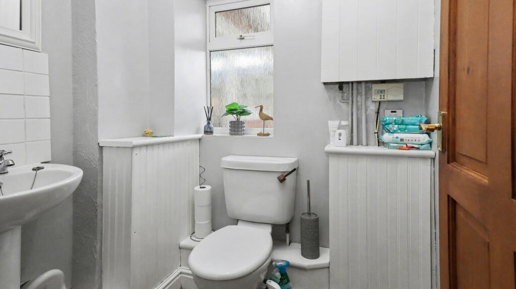 Additional image 14 of Manor House Road, Glastonbury