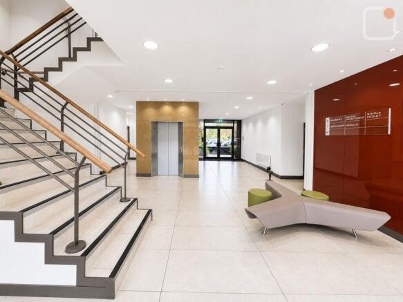 4 Station Road - Reception