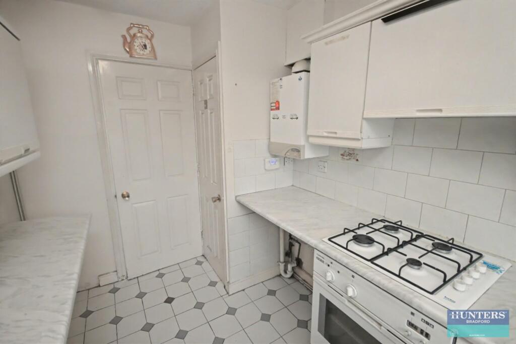 Additional image 8 of Penny Hill Drive Clayton, Bradford, BD14 6NH