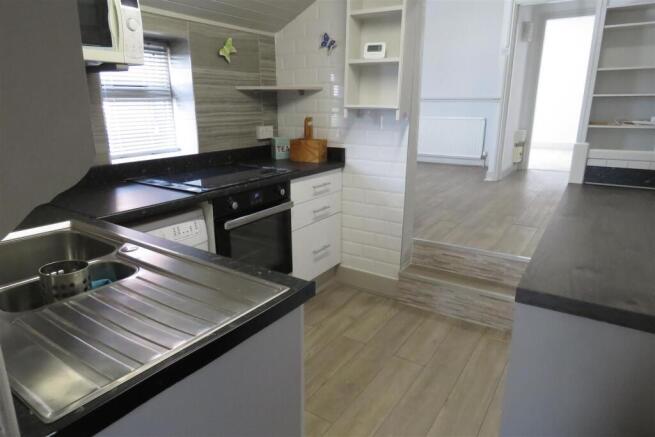 273A KITCHEN (FLAT)
