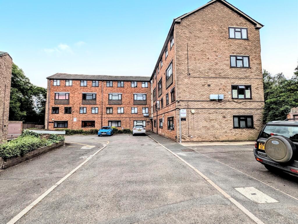 Main image of property: Moor Lane, Tamworth