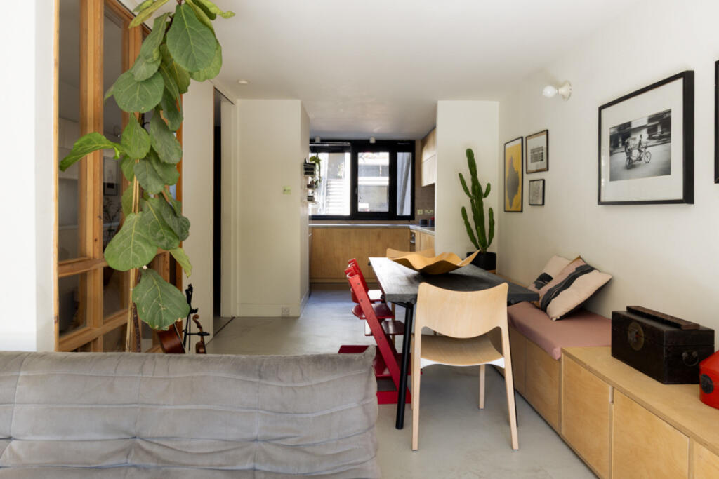 Apartment in London, South Hampstead - View 4