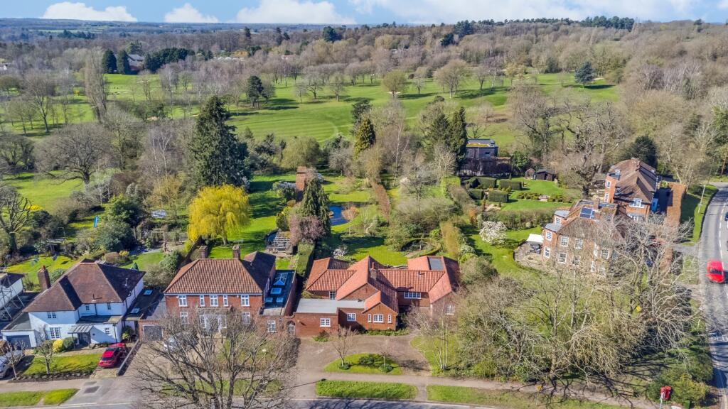 Additional image 20 of High Oaks Road, West Side, Welwyn Garden City, Hertfordshire, AL8