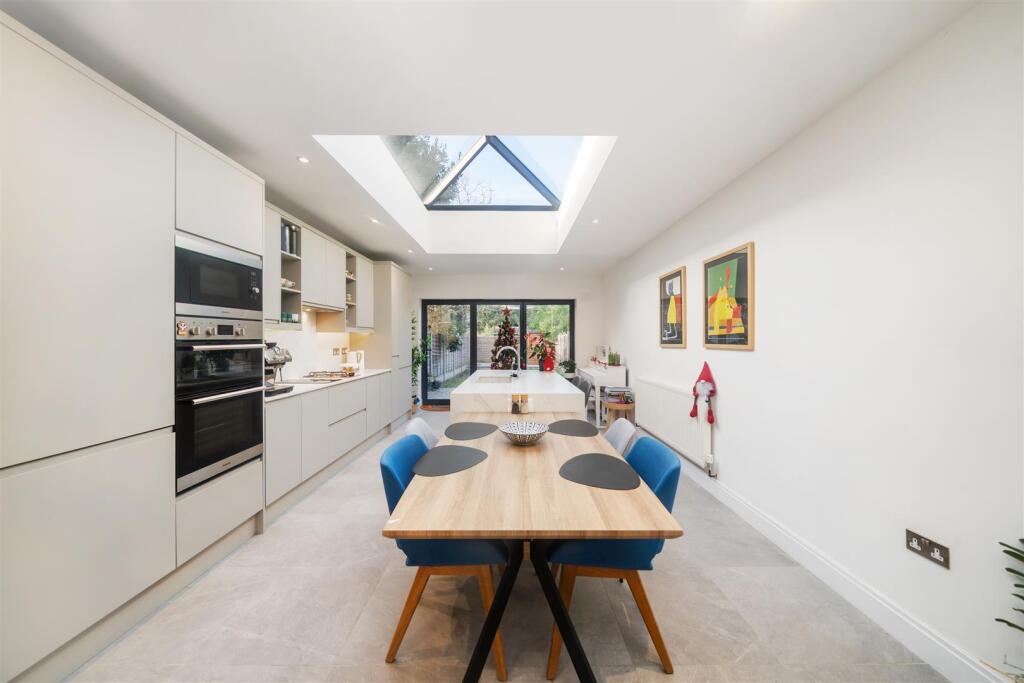 Main image of property: Dorien Road, Raynes Park