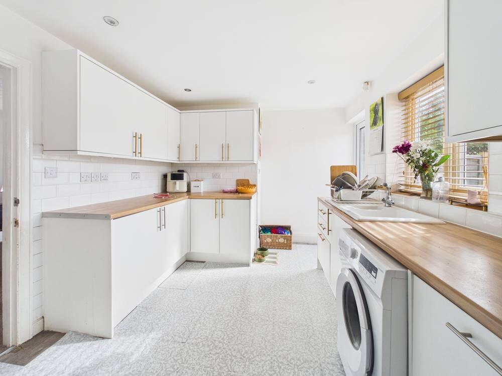 House in Hull, Kingston upon Hull - View 4