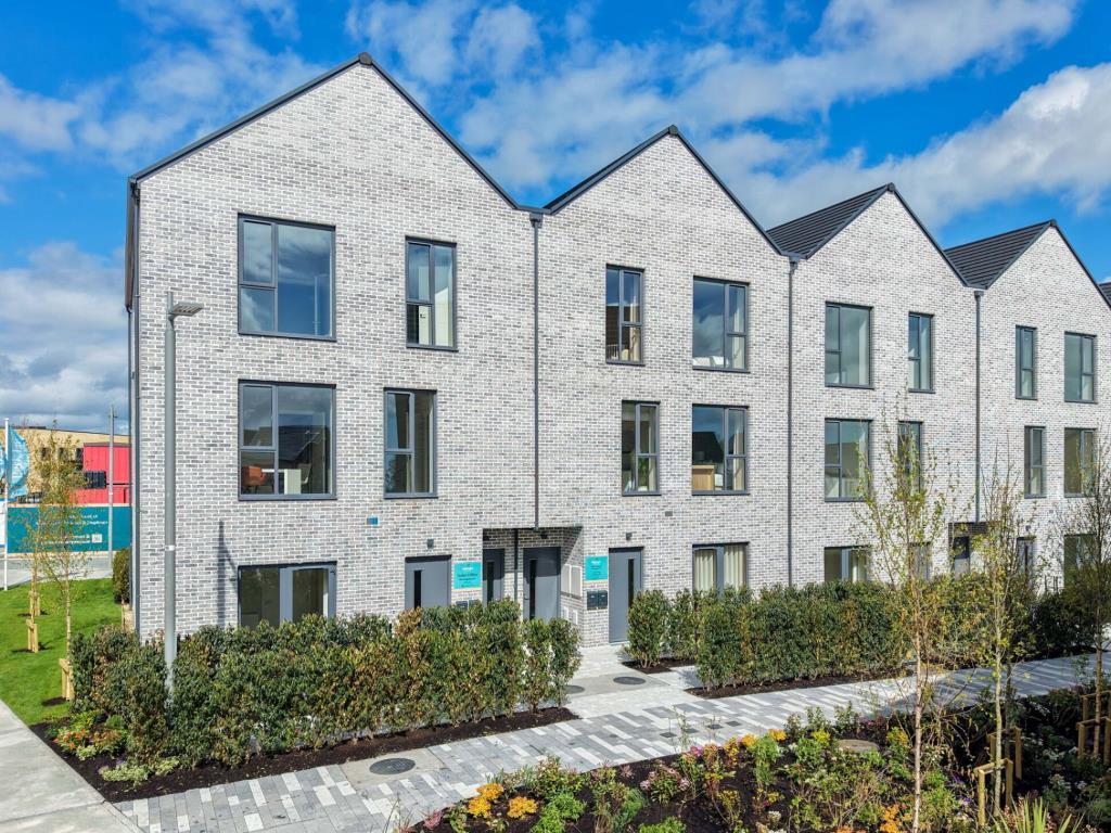 Main image of property: 3 Bed Duplex, Park Lane, Cherrywood, Dublin 18