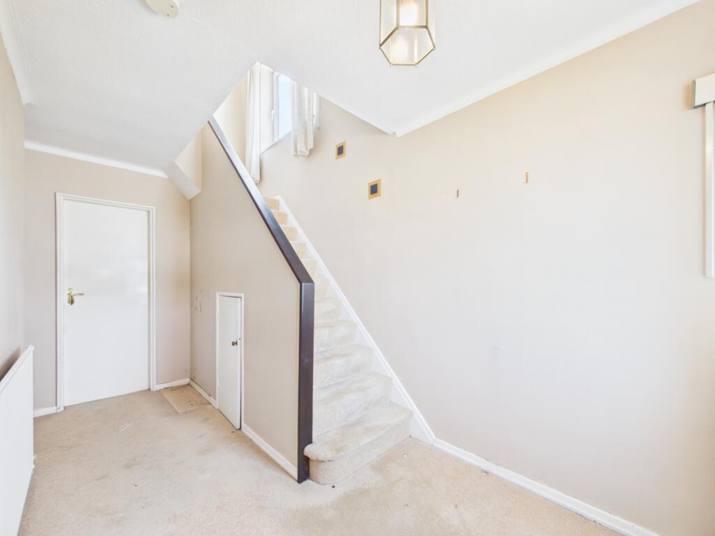 Blenheim Drive, Chilwell, Nottingham, Nottinghamshire, NG9 - View 2