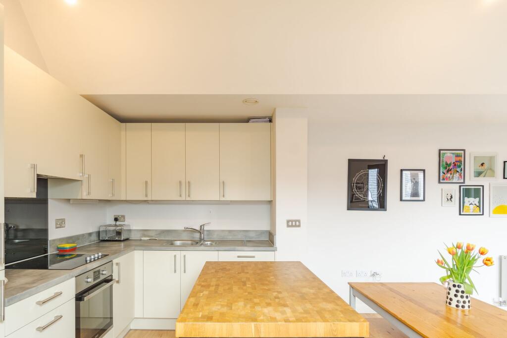 Apartment in Bristol, City of Bristol - More