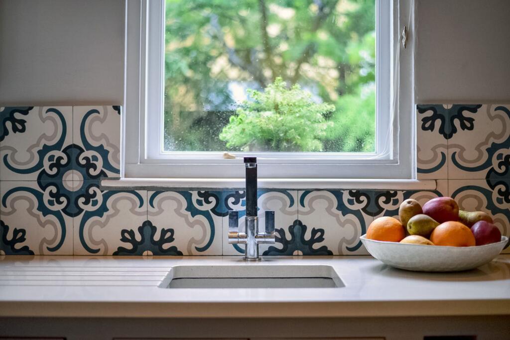 House in London - View 4