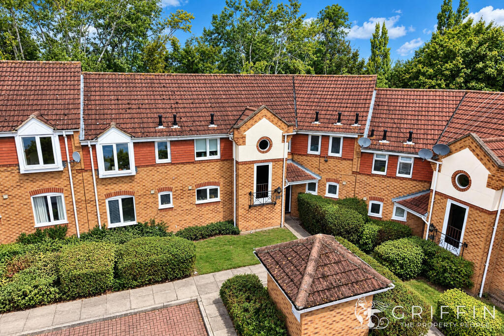 Main image of property: Caravel Close, Chafford Hundred, RM16