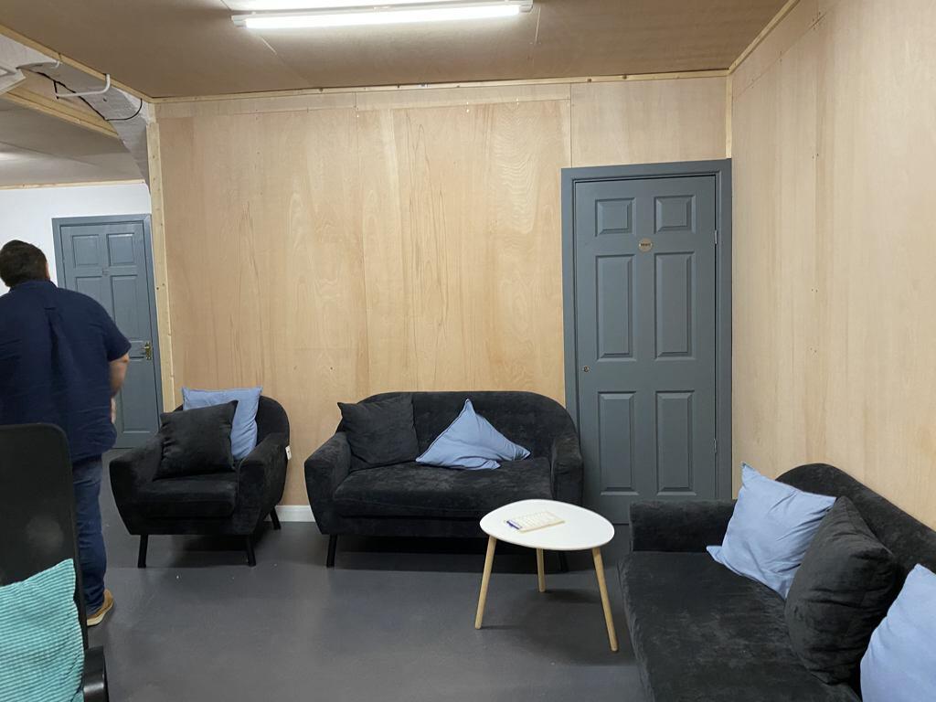 Photo 19