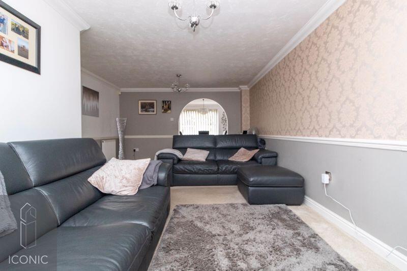 Walsingham Drive, Taverham, Norwich photo 4