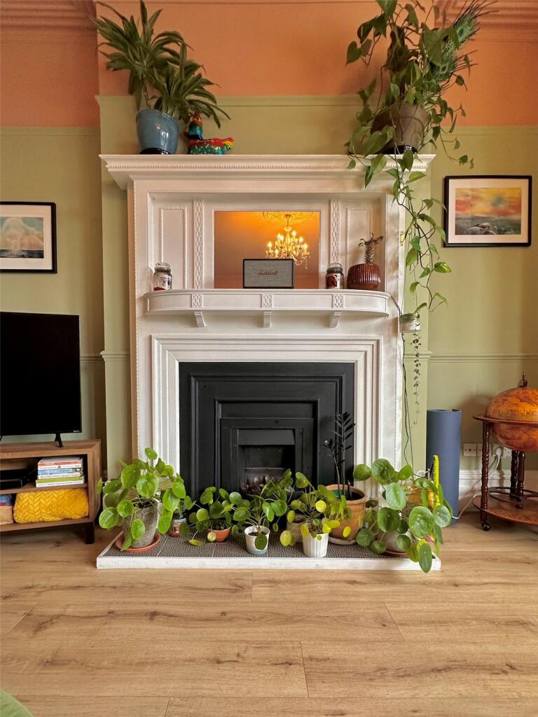 Apartment in Taunton - View 4