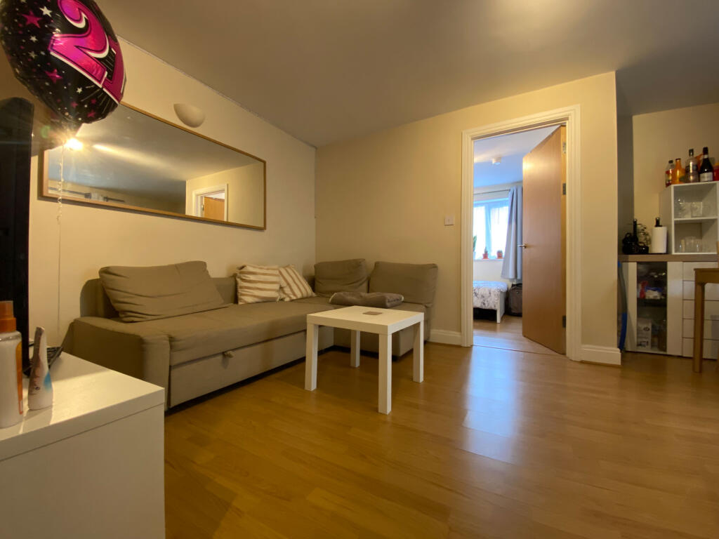 Main image of property: Crwys Court, Crwys Road