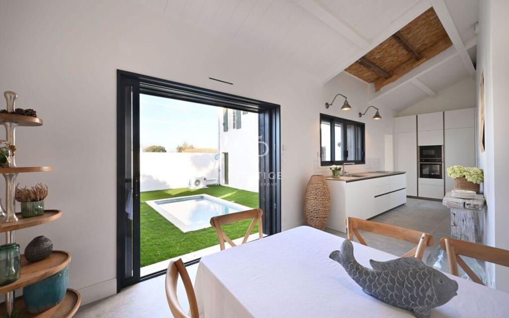 Main image of property: Poitou-Charentes, Charente-Maritime, Rivedoux-Plage