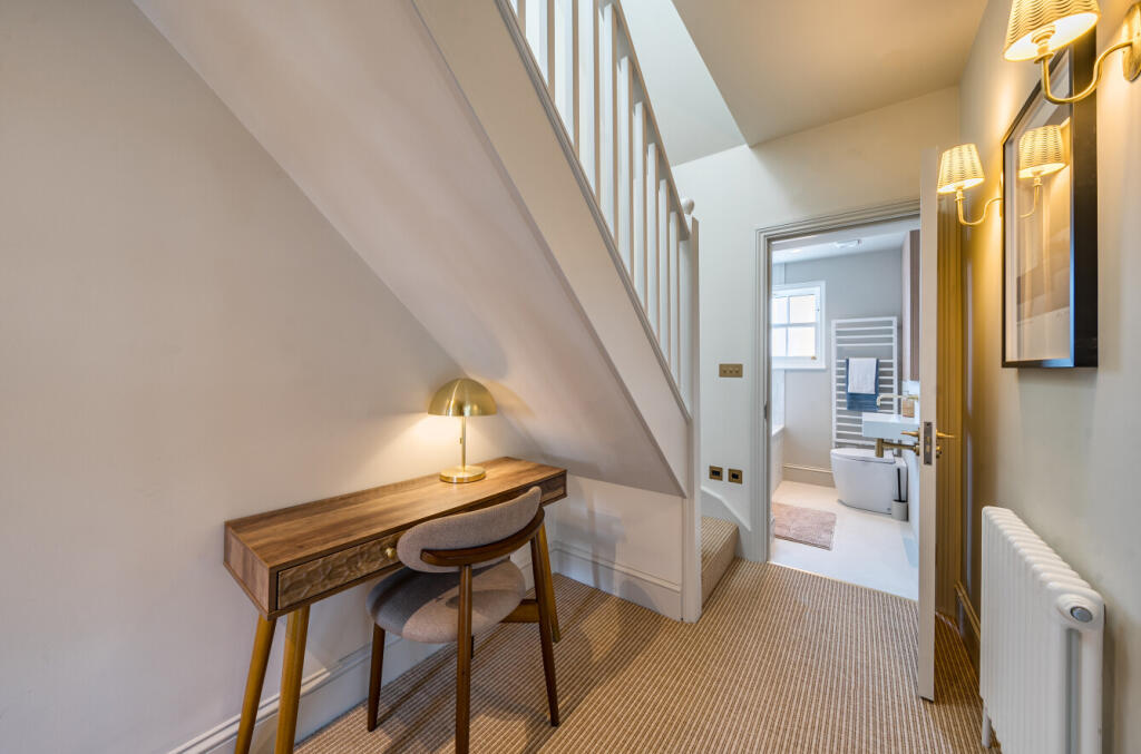 House in London - View 4