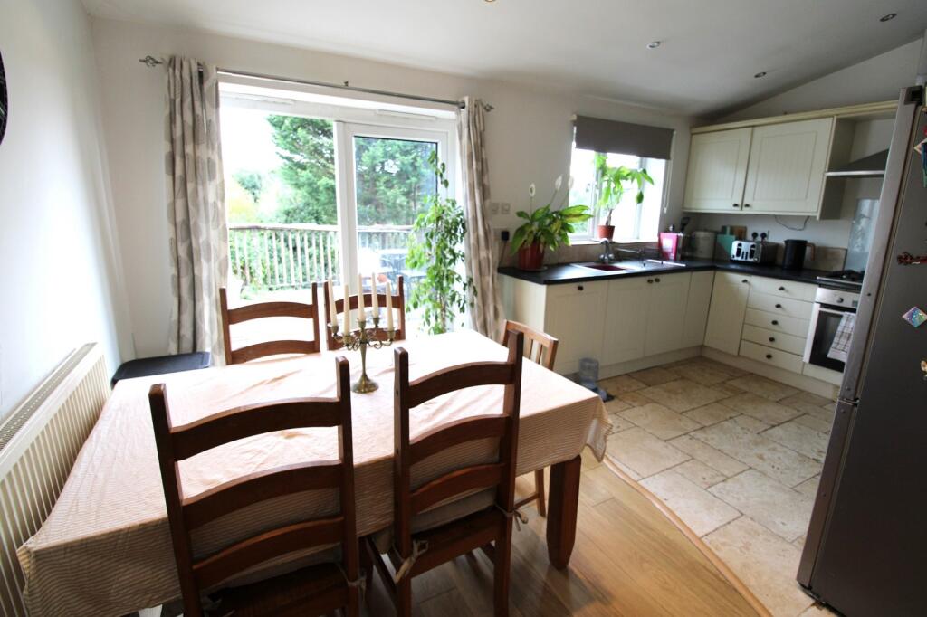 House in Bridgend - View 3