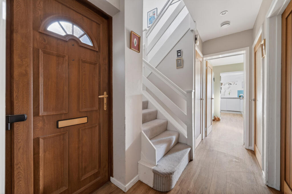House in Cheltenham, Beeches, Charlton Kings - View 4