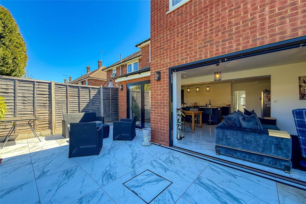 Additional image 23 of Manor Road, London Colney, St. Albans, Hertfordshire, AL2