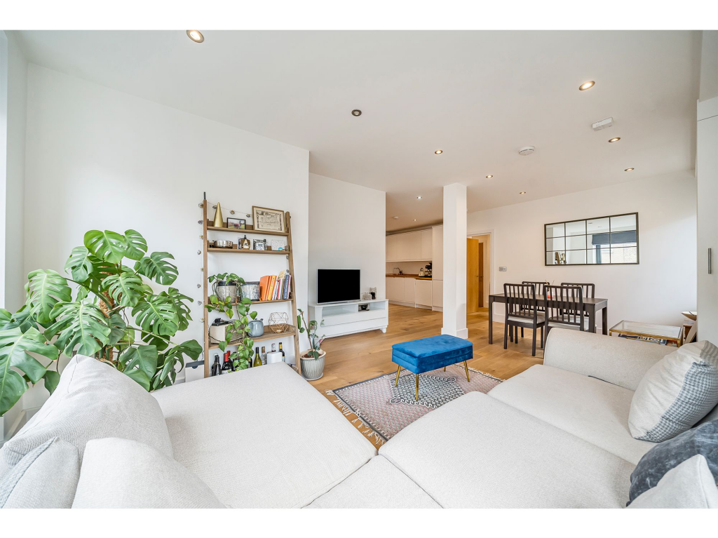 Main image of property: Coldharbour Lane, London, SW9