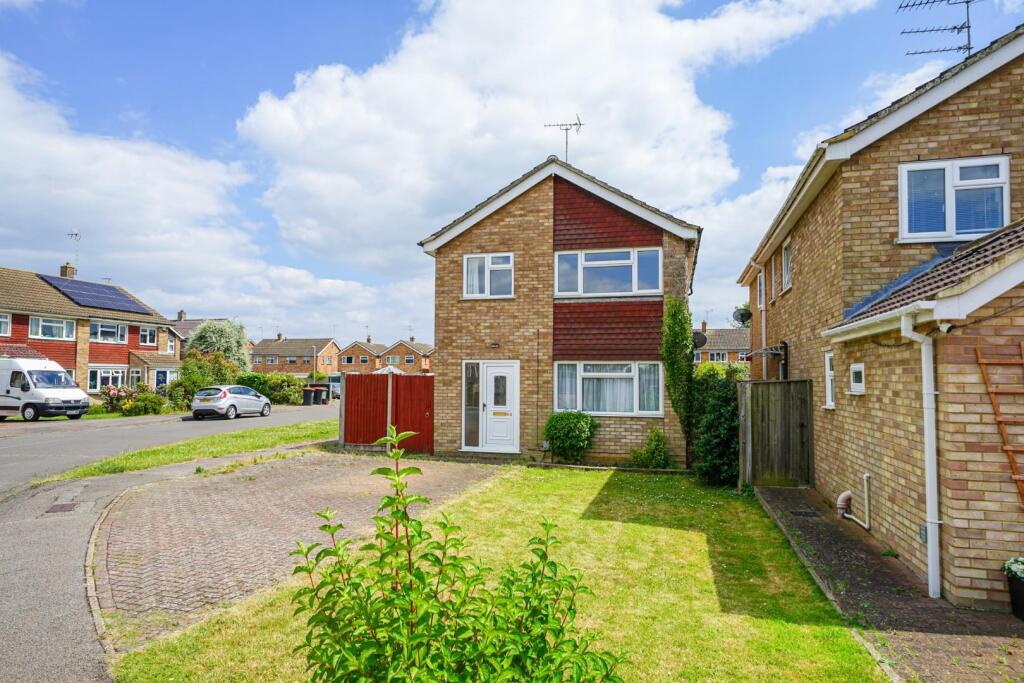Main image of property: Woodman Close, Leighton Buzzard