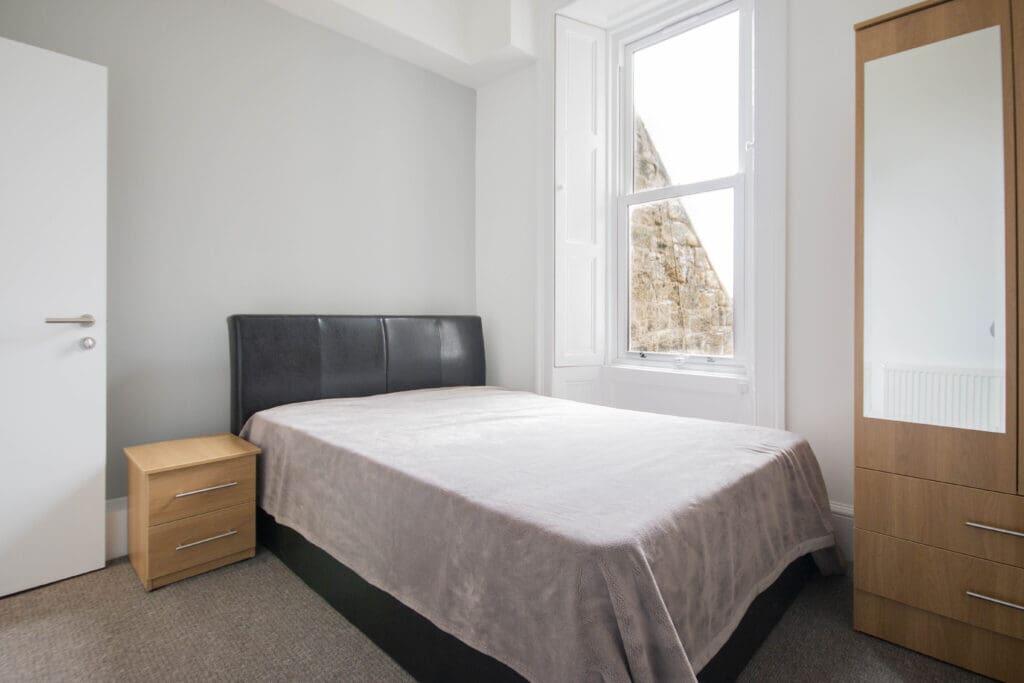 0675L West Preston Street, Edinburgh, EH8 9PZ