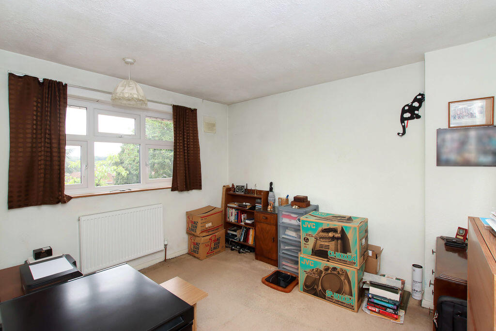 House in Hemel Hempstead - More