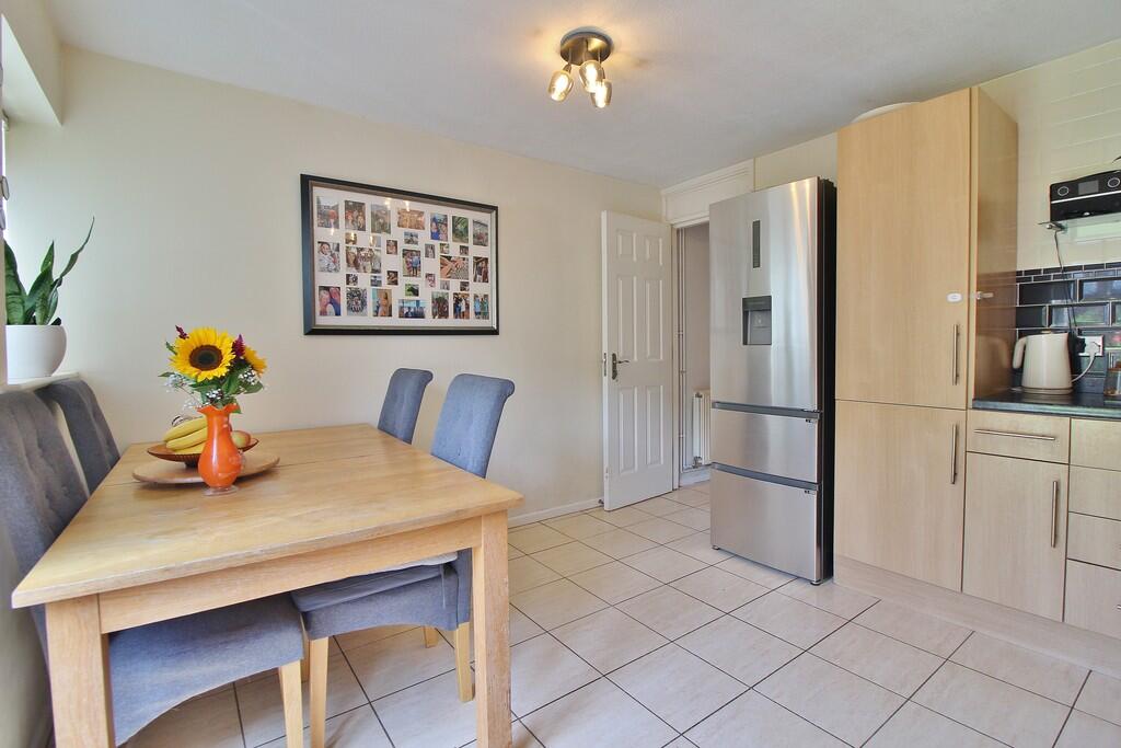 House in Portsmouth - View 4