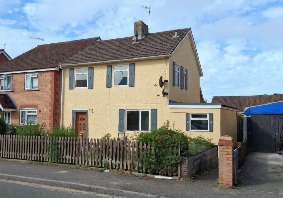 36 Hobart Road, Weston-super-Mare, Avon, BS23 4QN