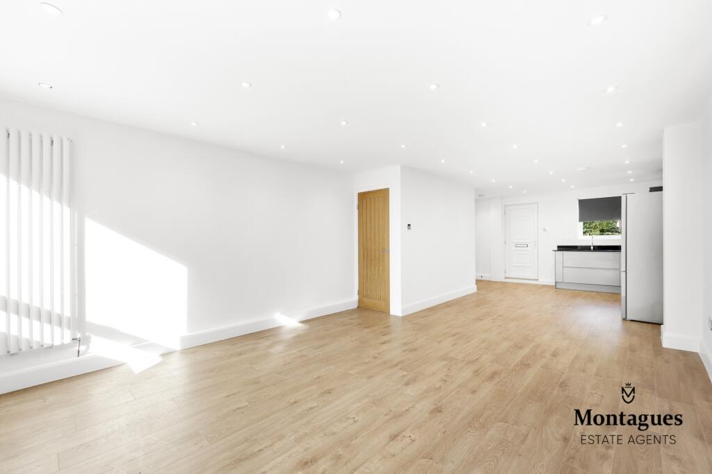 Broadoaks, Epping, CM16 photo 2