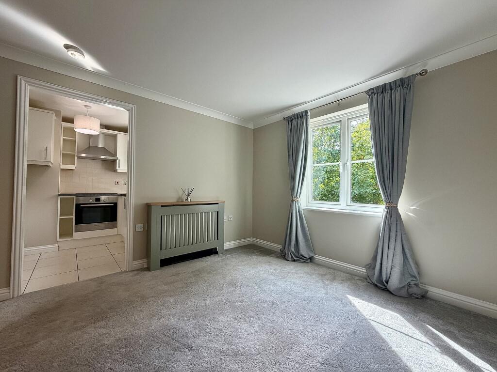Apartment in Ipswich - View 2