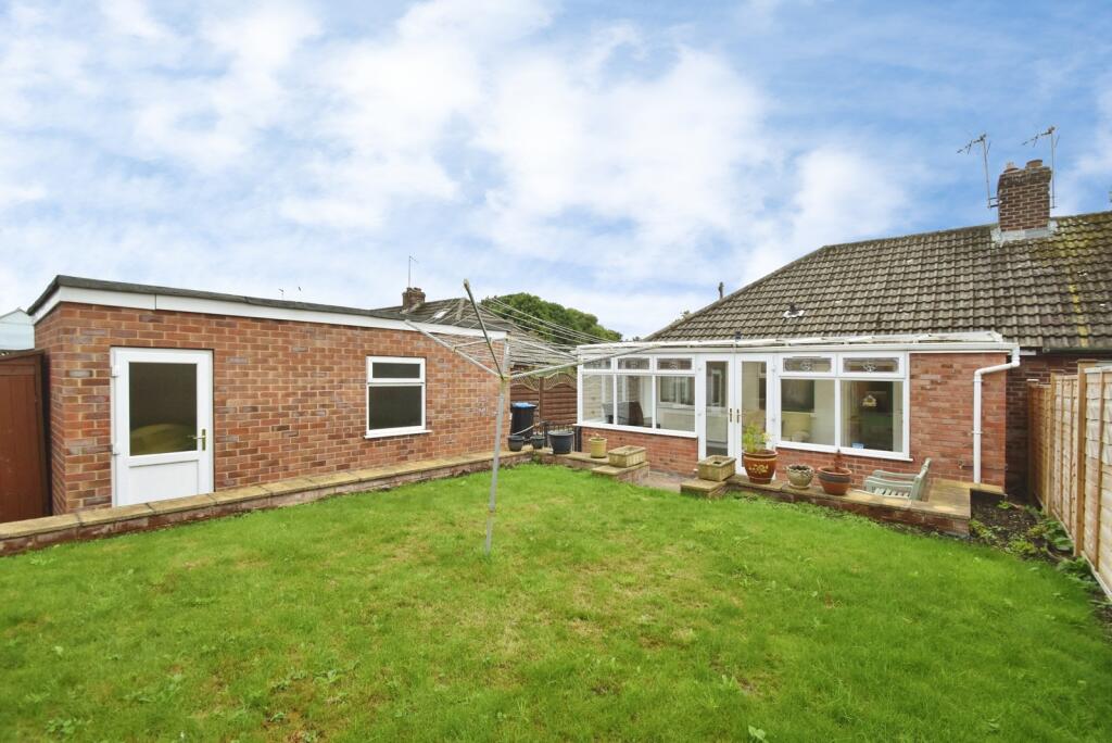 House in Knaresborough, Eastfield, Calcutt - View 4